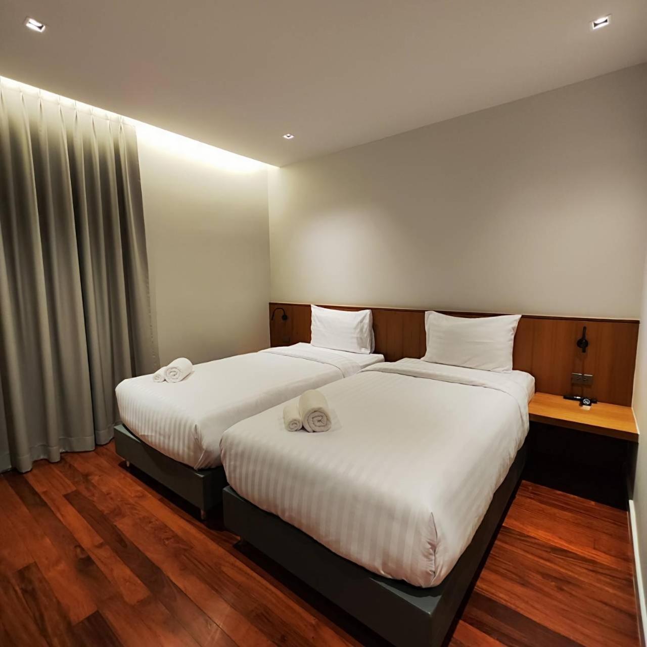 Rooms At Number60 Khaosan Bangkok Exterior photo