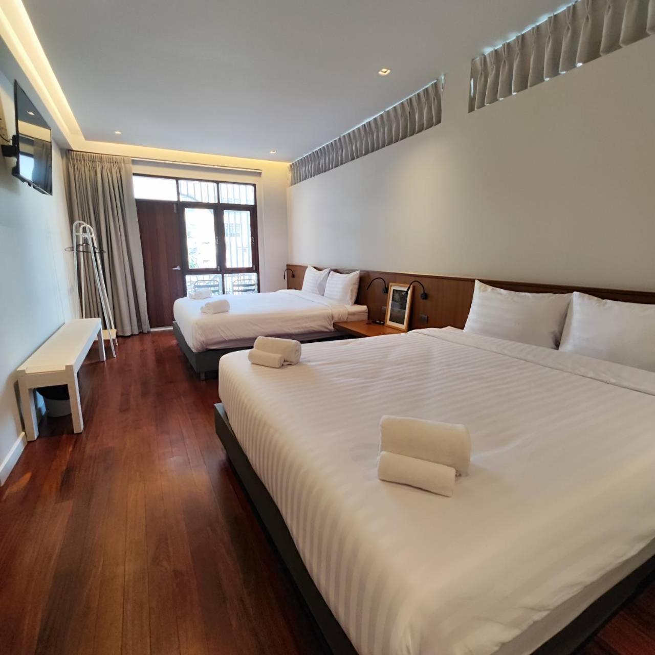 Rooms At Number60 Khaosan Bangkok Exterior photo