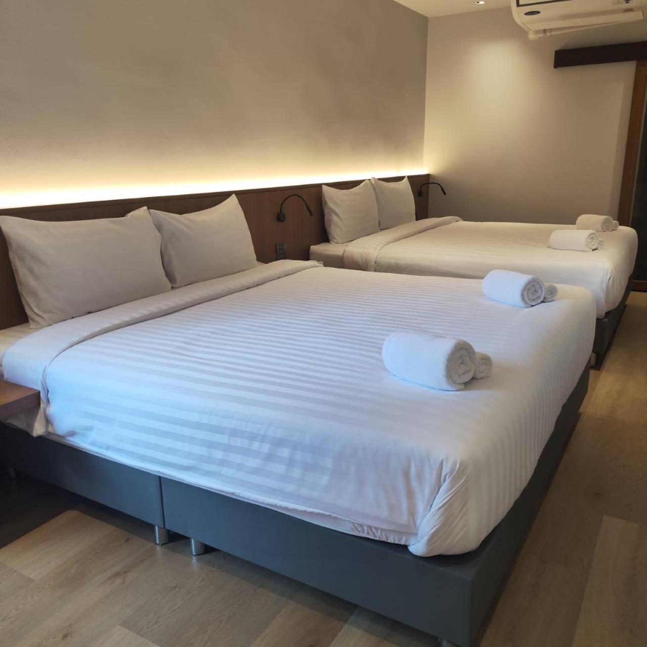 Rooms At Number60 Khaosan Bangkok Exterior photo